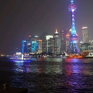 Meet your Posher, Elliot